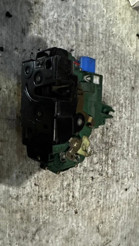 Брава за врата за Seat Ibiza 2002 - 7E1837016A, снимка 2 - Части - 53144416