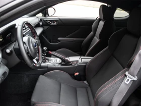 Subaru BRZ PREMIUM / Manual / Carplay | Mobile.bg    7