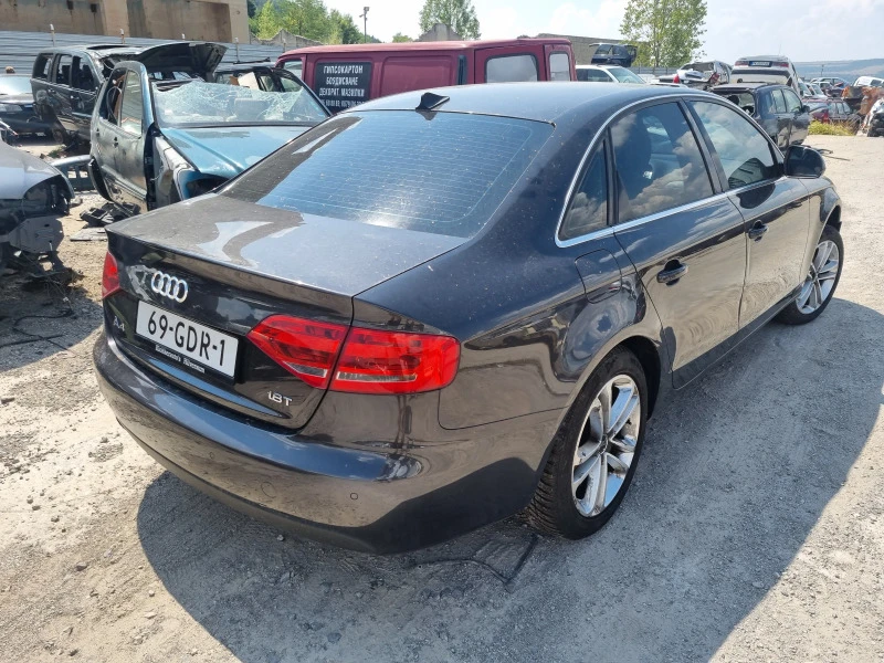 Audi A4 1.8tfsi-160ks-2009god-Na  Chasti!!!, снимка 7 - Автомобили и джипове - 47402427