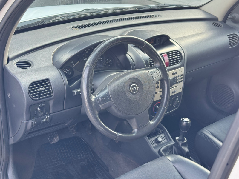 Opel Combo 1.3 CDTI*Регистрирана*Обслужена*Парктроник*, снимка 7 - Автомобили и джипове - 45095169