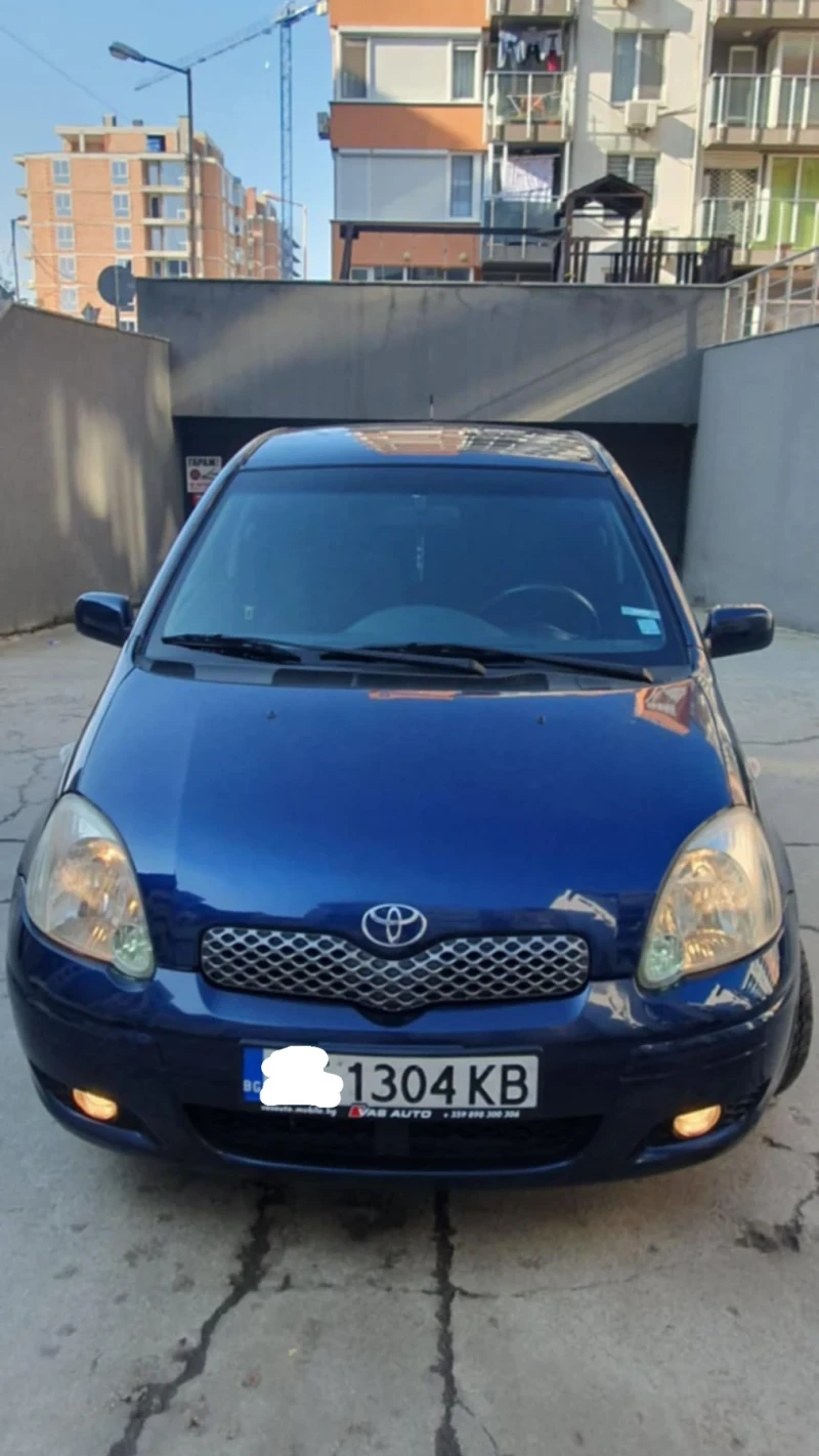 Toyota Yaris 1, 3 86кс бензин УНИКАТ!!!, снимка 1 - Автомобили и джипове - 48083794