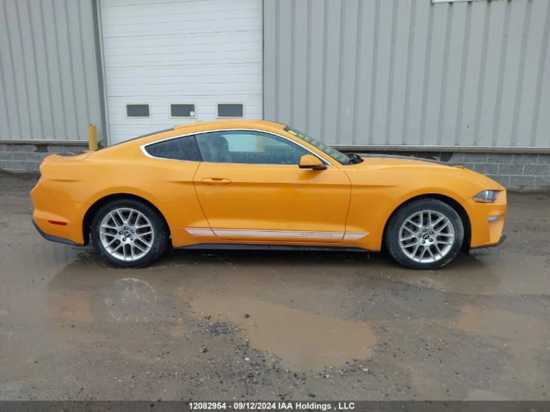 Ford Mustang, снимка 13 - Автомобили и джипове - 48569428