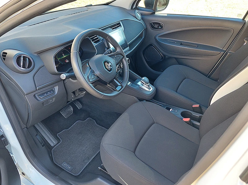 Renault Zoe 52kw/h New Model 7195km. , снимка 9 - Автомобили и джипове - 48390382