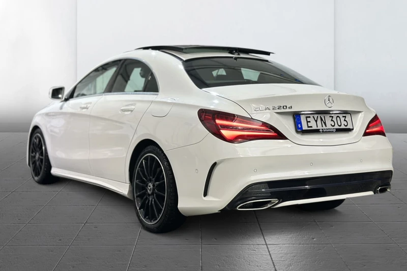 Mercedes-Benz CLA 220 d AMG* Pano* Cam* Alcantara* , снимка 4 - Автомобили и джипове - 48451854