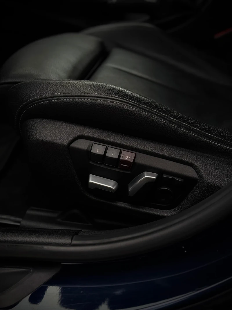 BMW 330 330e!Individual!340hp!MIDNIGHTBLUE!, снимка 7 - Автомобили и джипове - 52637360