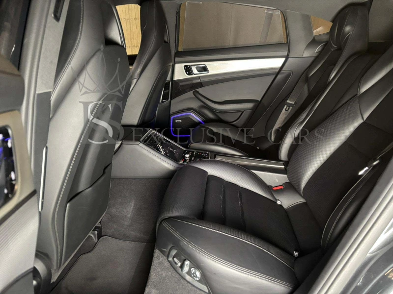 Porsche Panamera 4S* BOSE* PANORAMA* ВАКУУМ* ОБДУХВАНЕ* MATRIX* , снимка 15 - Автомобили и джипове - 51352752