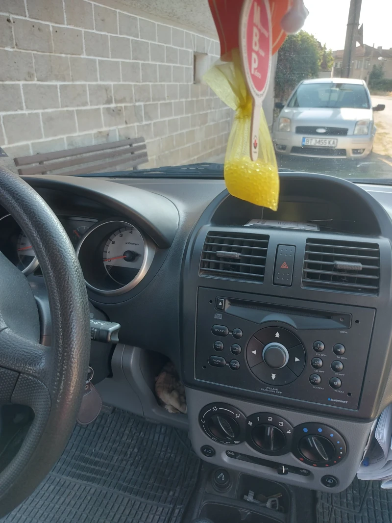 Subaru Justy, снимка 8 - Автомобили и джипове - 51457278