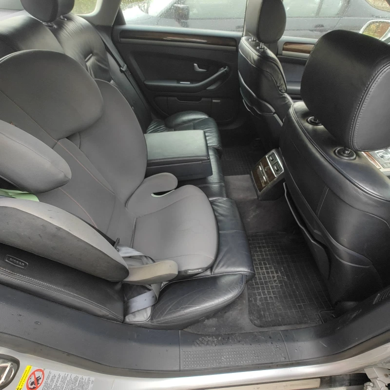 Audi A8, снимка 9 - Автомобили и джипове - 52875046