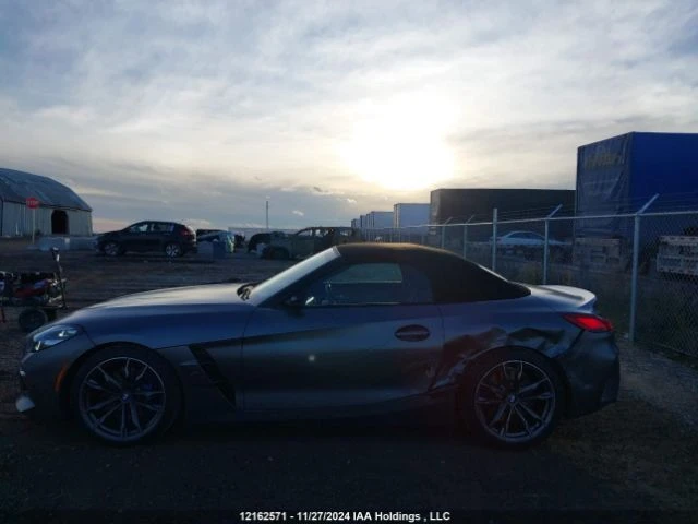 BMW Z4 M40i, снимка 13 - Автомобили и джипове - 48569324