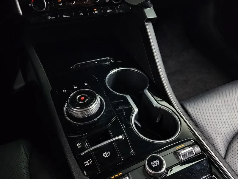 Kia K5 2.0 - САМО 30% АВАНС, снимка 9 - Автомобили и джипове - 55734810