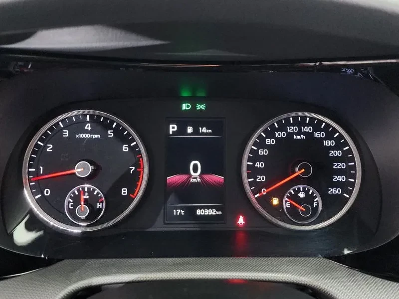 Kia K5 2.0 - САМО 30% АВАНС, снимка 8 - Автомобили и джипове - 55734810