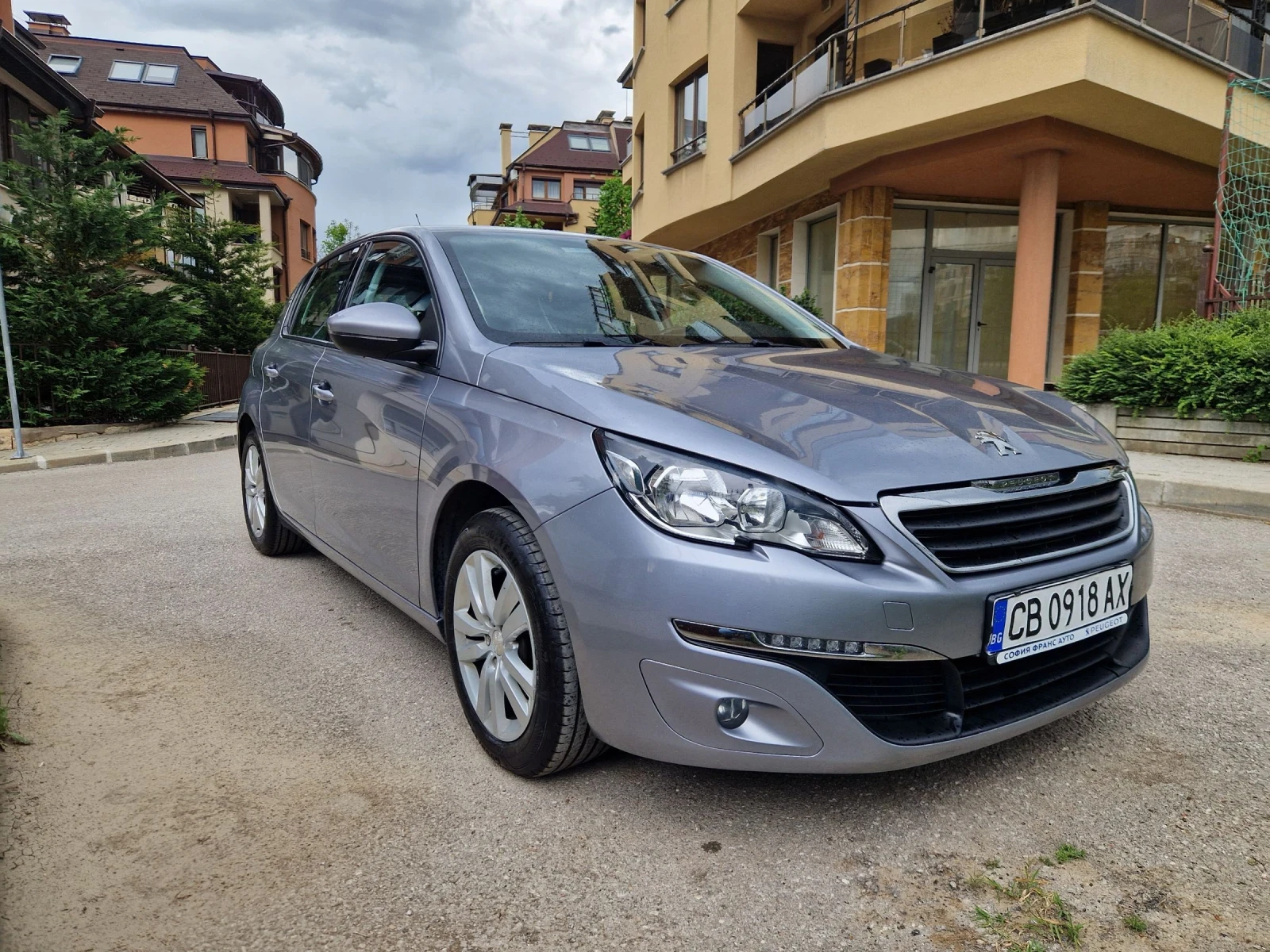 Peugeot 308 1.2 Турбо 130 к.с. Alure - изображение 2