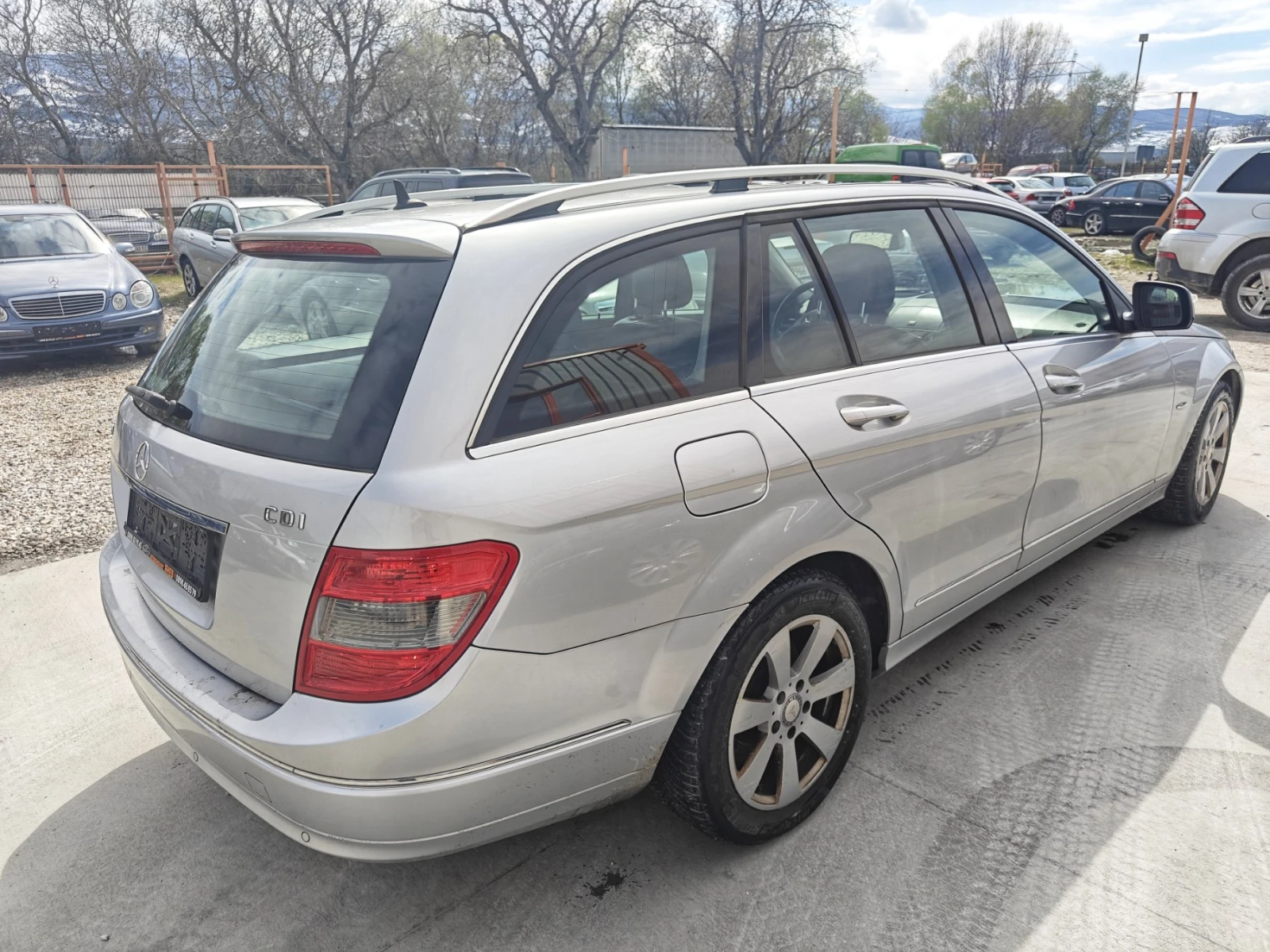 Mercedes-Benz C 220  - изображение 3