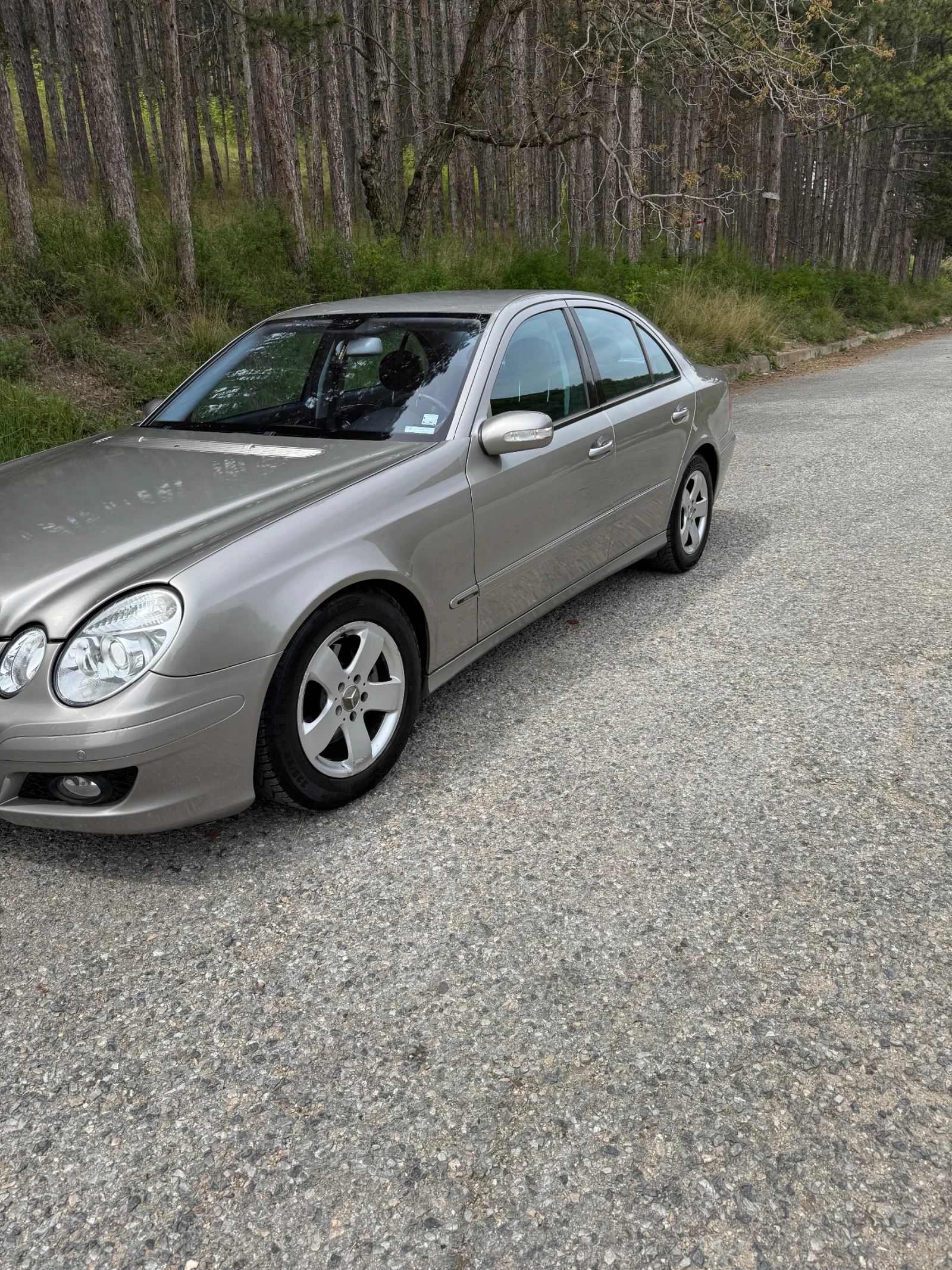 Mercedes-Benz E 280 Авангард - изображение 3