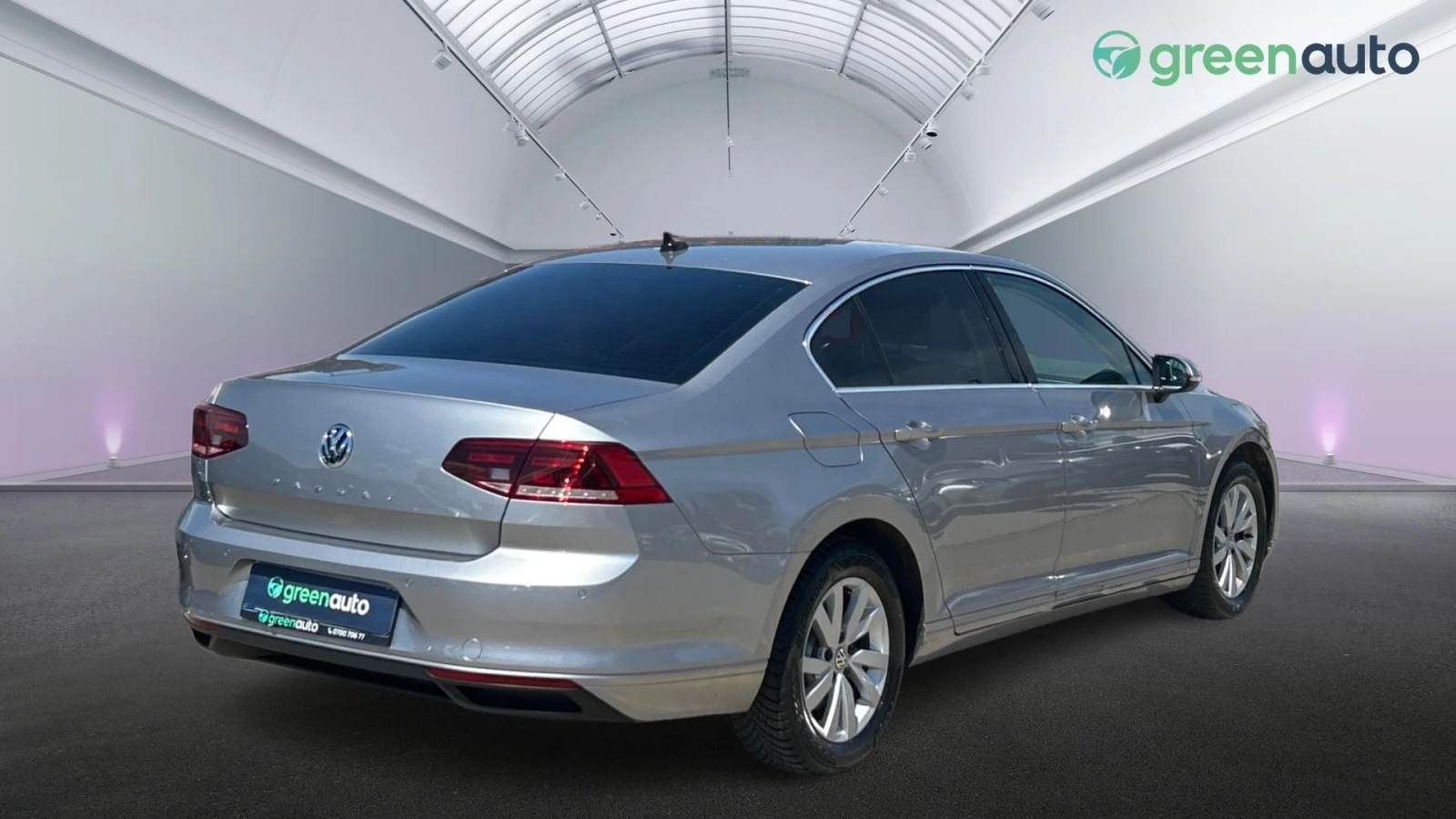 VW Passat  2. 0 TDi SCR Business, Месечна вноска от 450 лв. - изображение 2