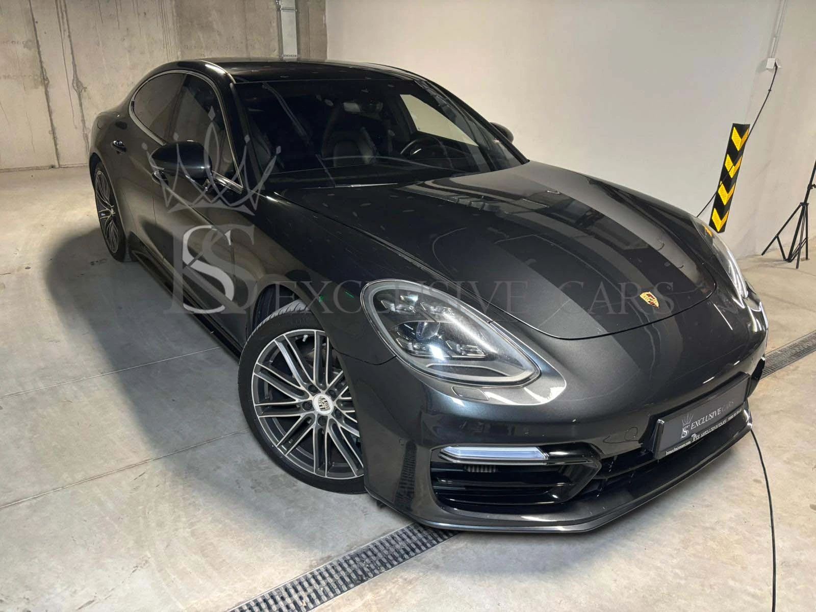 Porsche Panamera 4S* BOSE* PANORAMA* ВАКУУМ* ОБДУХВАНЕ* MATRIX*  - изображение 3