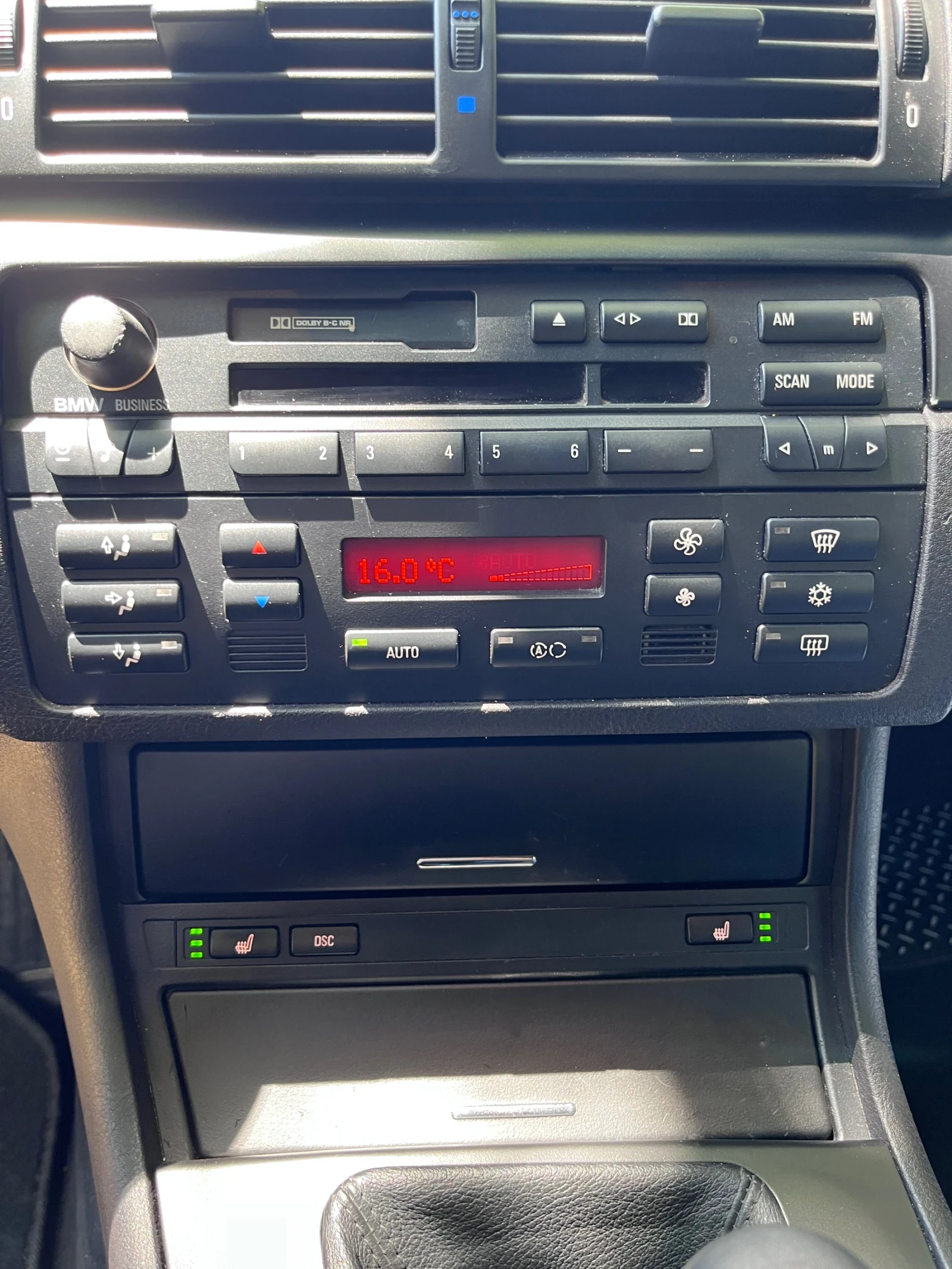 BMW 320 1.8 бензин 316i facelift - изображение 8