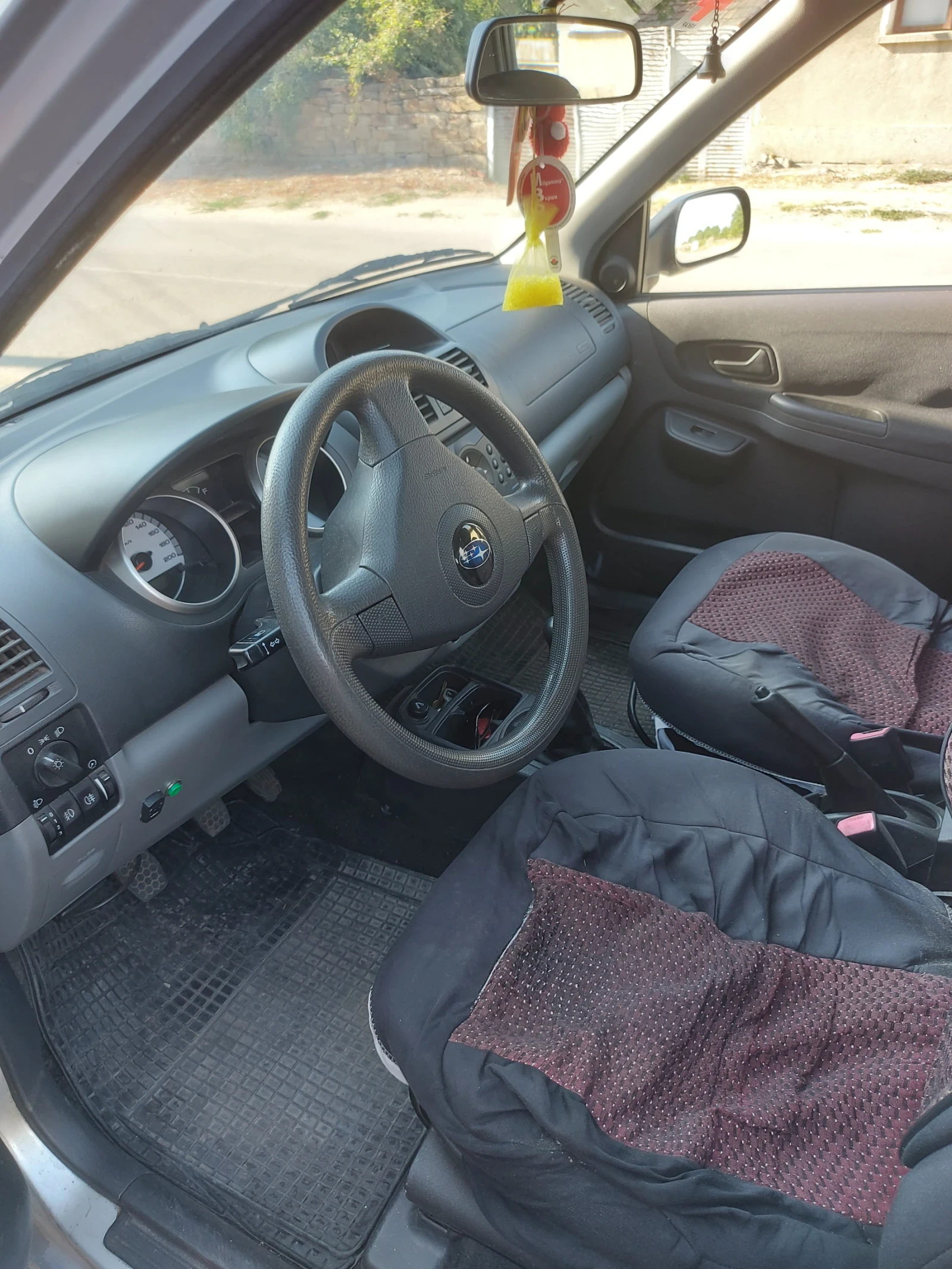 Subaru Justy | Mobile.bg   11