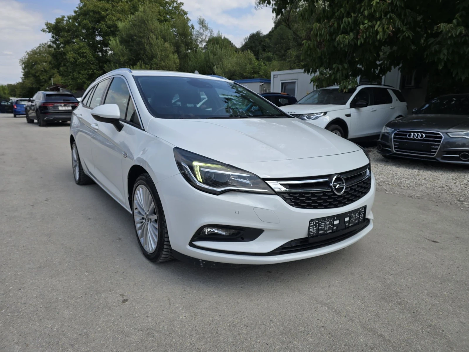 Opel Astra 1.6CDTI Head Up , снимка 2 - Автомобили и джипове - 52255493