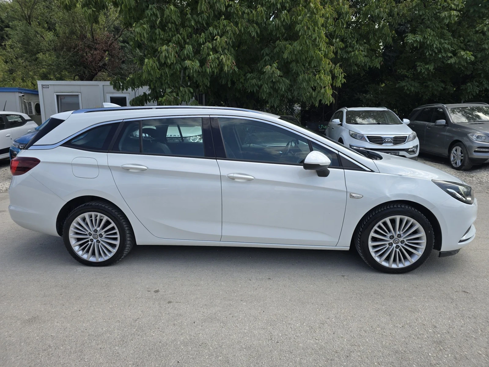Opel Astra 1.6CDTI Head Up , снимка 8 - Автомобили и джипове - 52255493