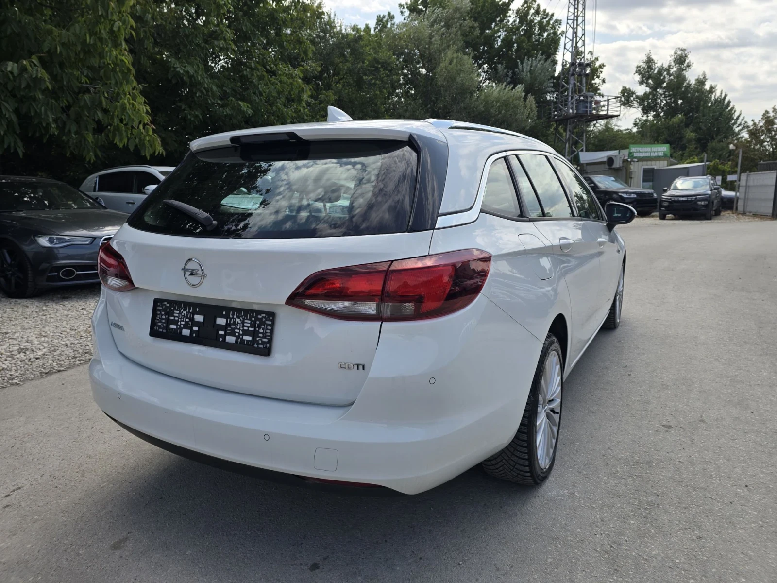 Opel Astra 1.6CDTI Head Up , снимка 4 - Автомобили и джипове - 52255493