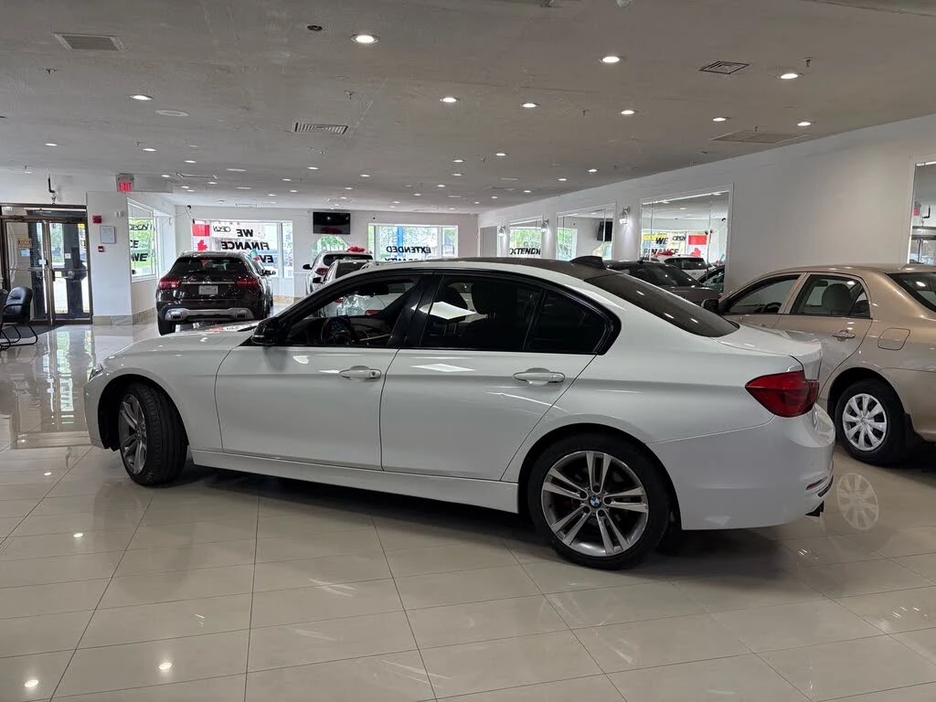 BMW 330 *  *    *   *  | Mobile.bg   8