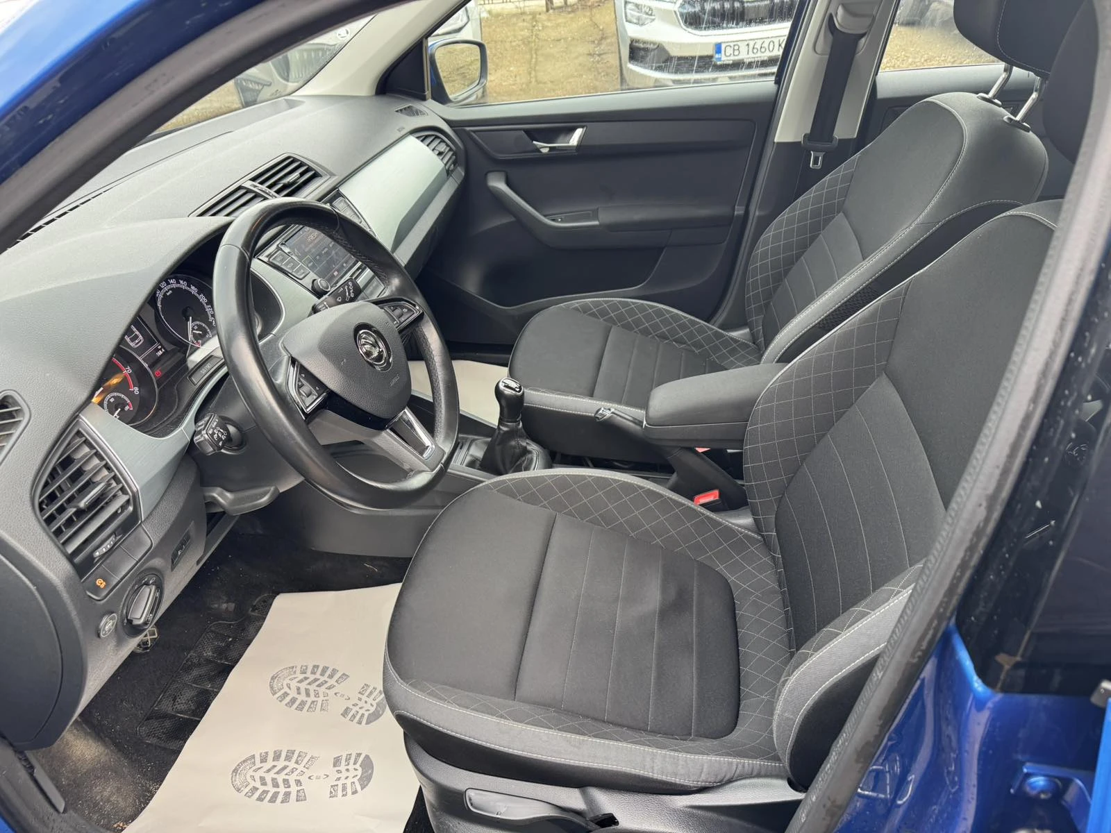 Skoda Fabia 1.0 MPI 75 к.с., 5M LPG - изображение 5