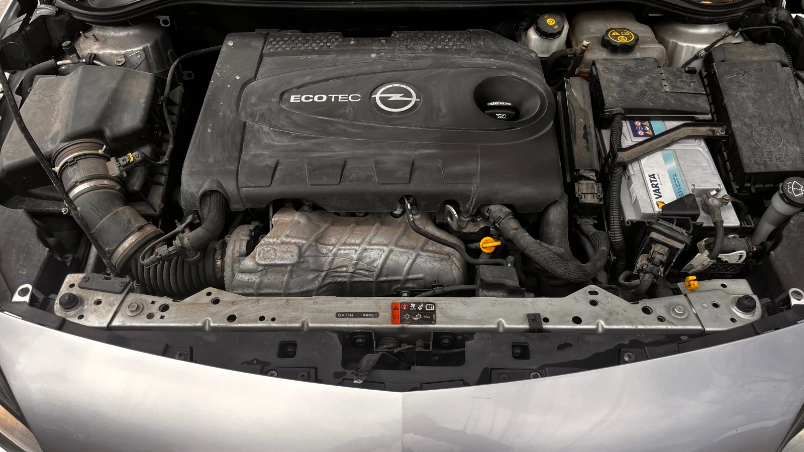 Opel Astra J Sports Tourer, снимка 14 - Автомобили и джипове - 53686021