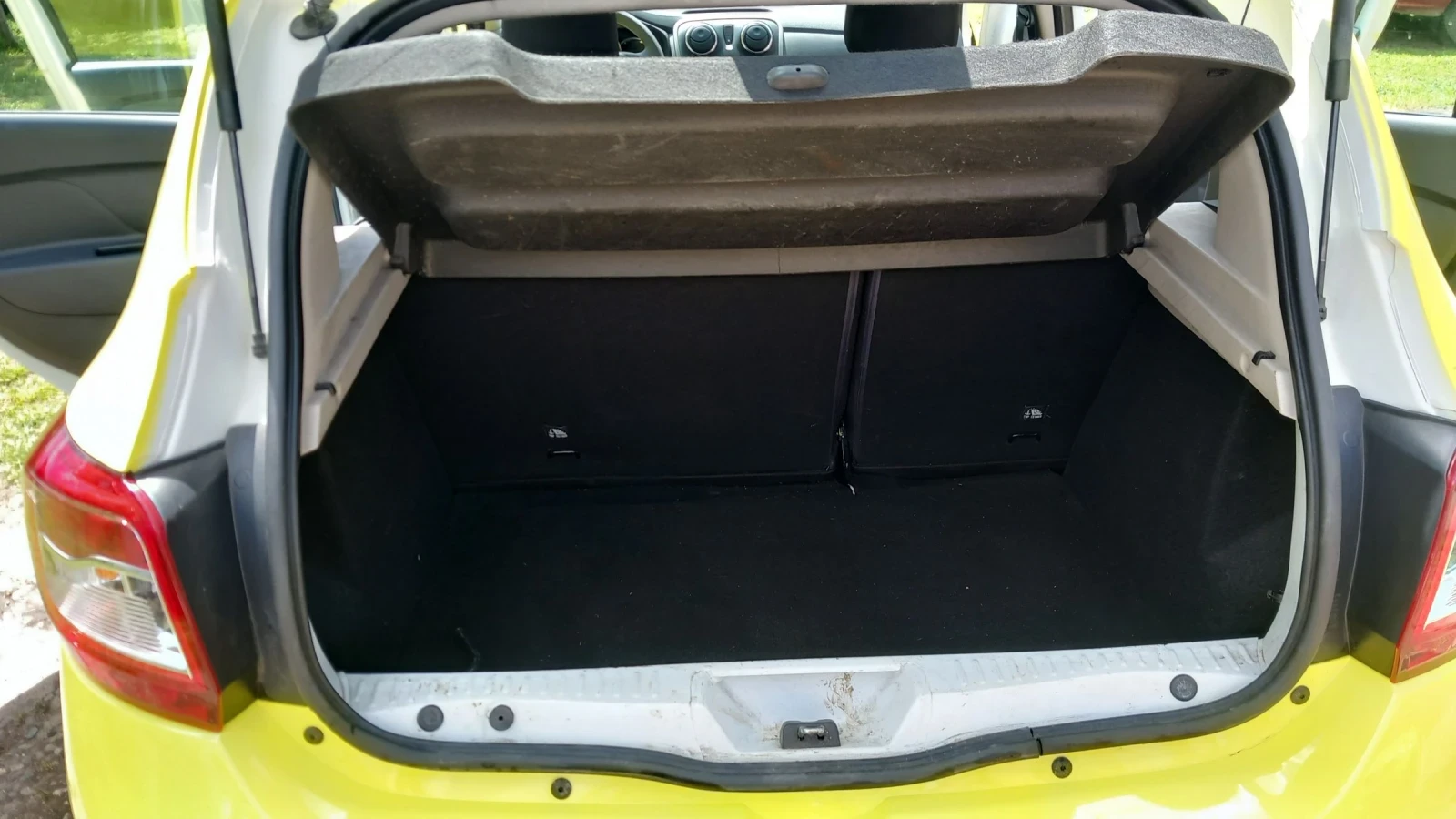 Dacia Sandero, снимка 13 - Автомобили и джипове - 54301567