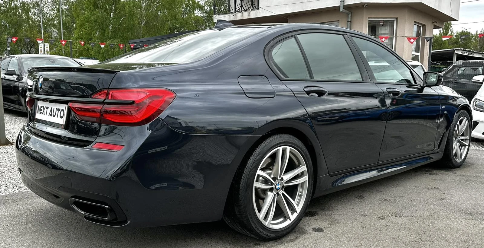 BMW 740 XD 320HP M SPORT FULL INDIVIDUAL EXECUTIVE CARBON, снимка 5 - Автомобили и джипове - 54450783