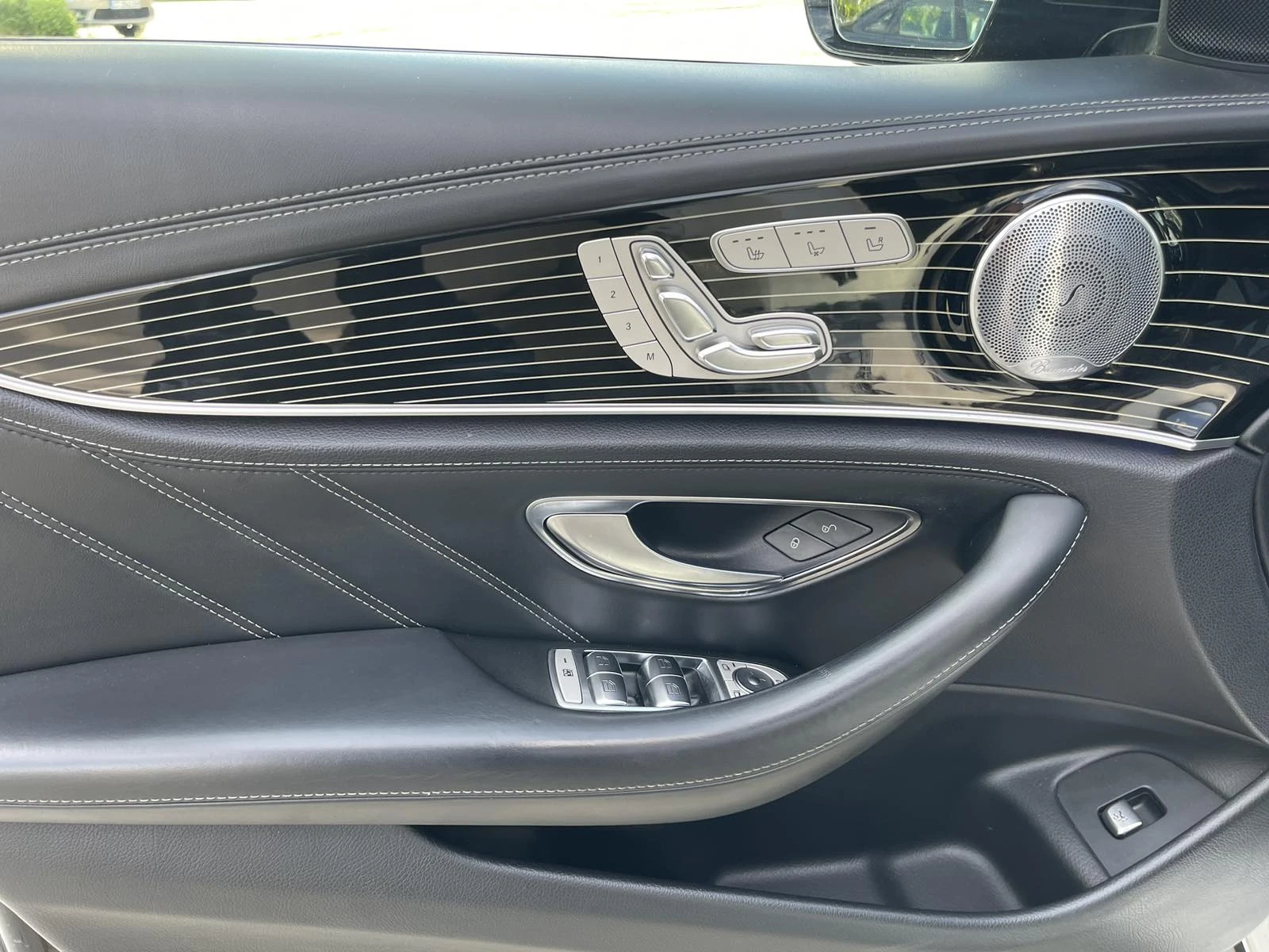 Mercedes-Benz E 63 AMG PERFORMANCE 4-MATIC+  | Mobile.bg � ����������� 11