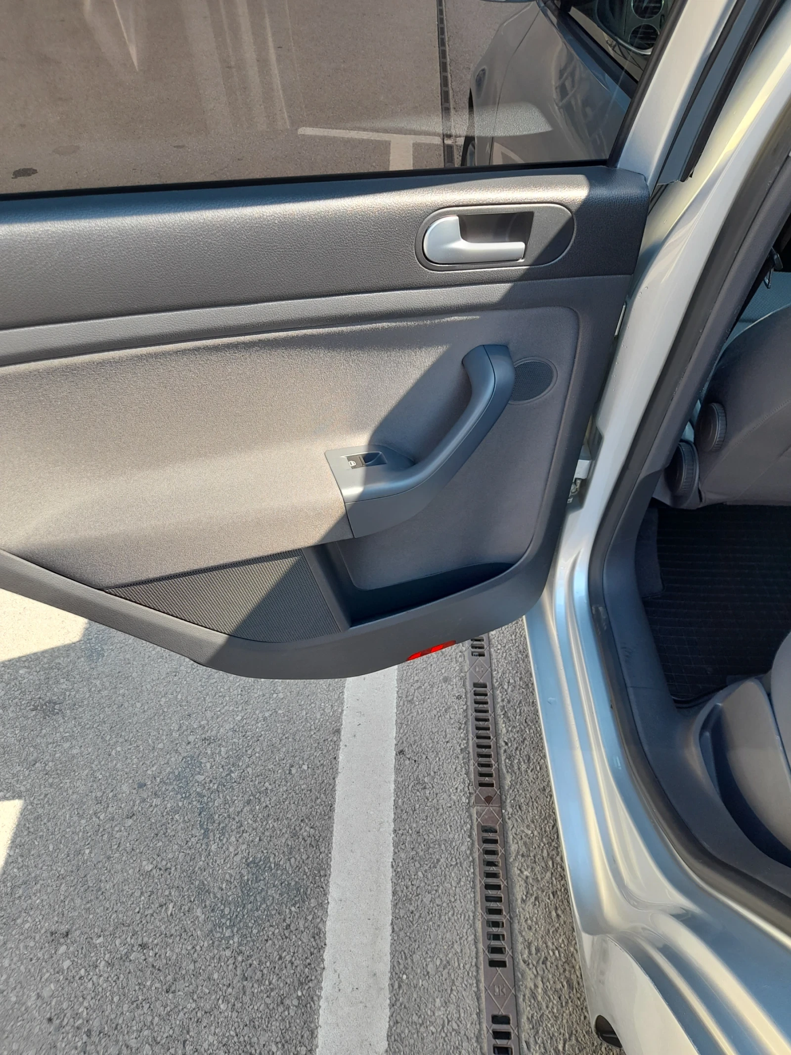 VW Golf Plus, снимка 16 - Автомобили и джипове - 55059808