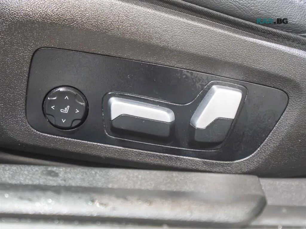 BMW 330 * XDRIVE* АвтоКредит * (ЦЕНА ДО БГ), снимка 10 - Автомобили и джипове - 55090928