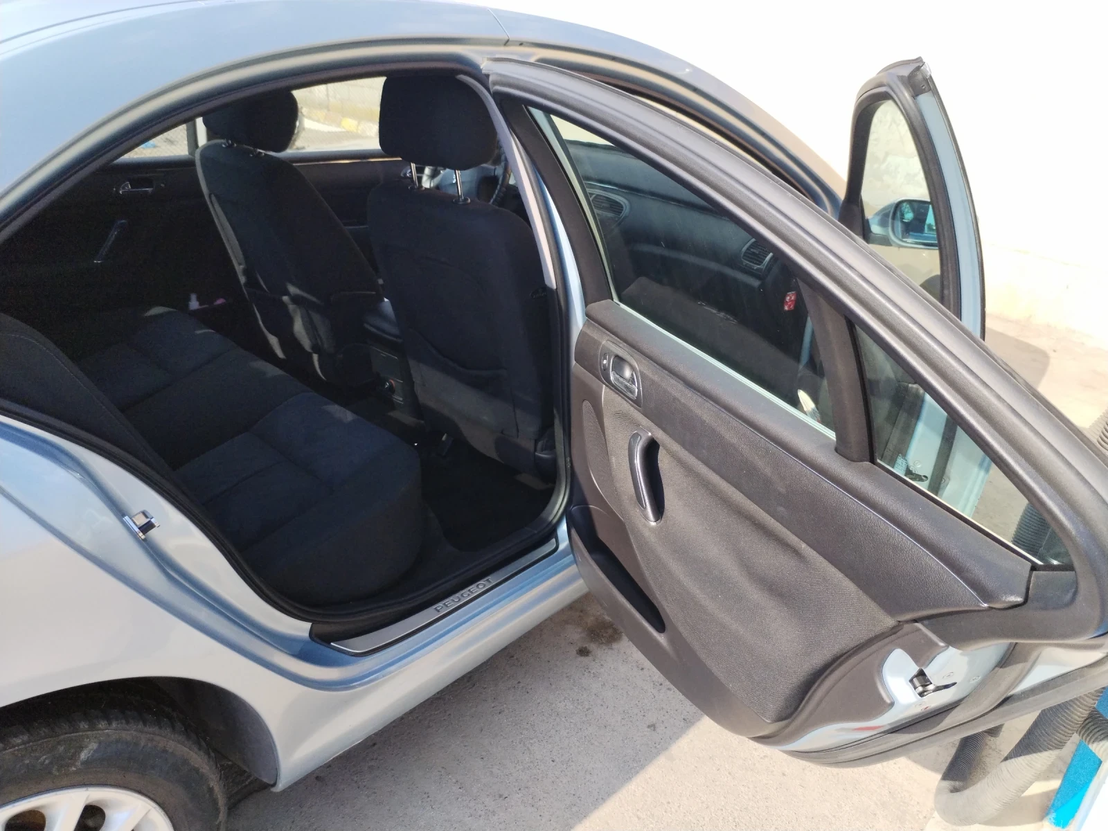 Peugeot 607, снимка 9 - Автомобили и джипове - 55639571