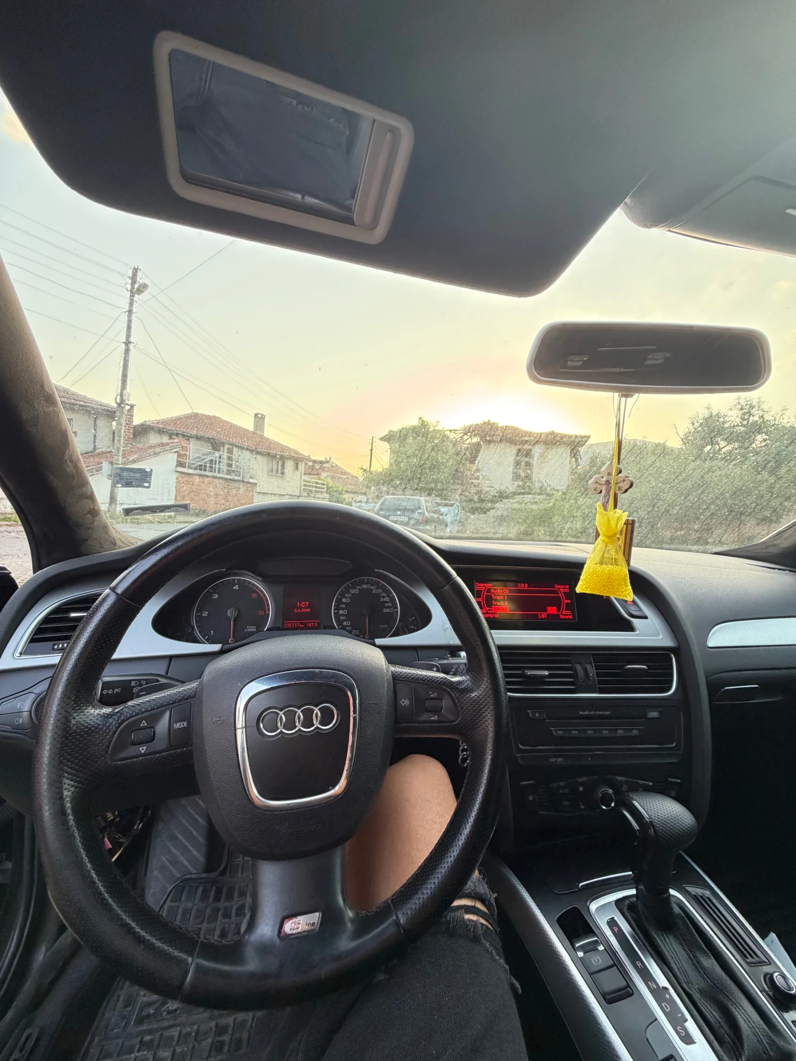 Audi A4, снимка 12 - Автомобили и джипове - 55646101