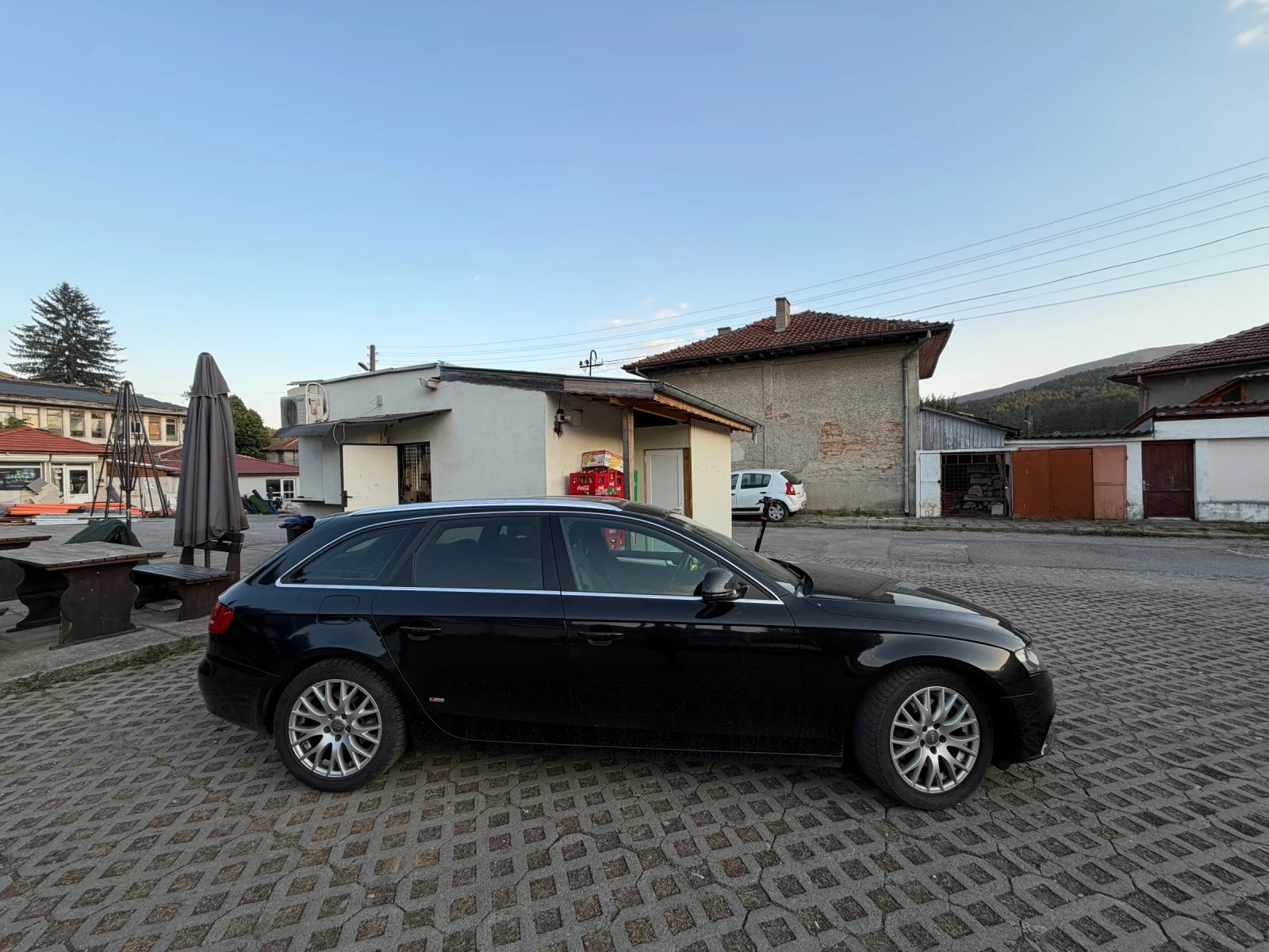Audi A4, снимка 4 - Автомобили и джипове - 55646101