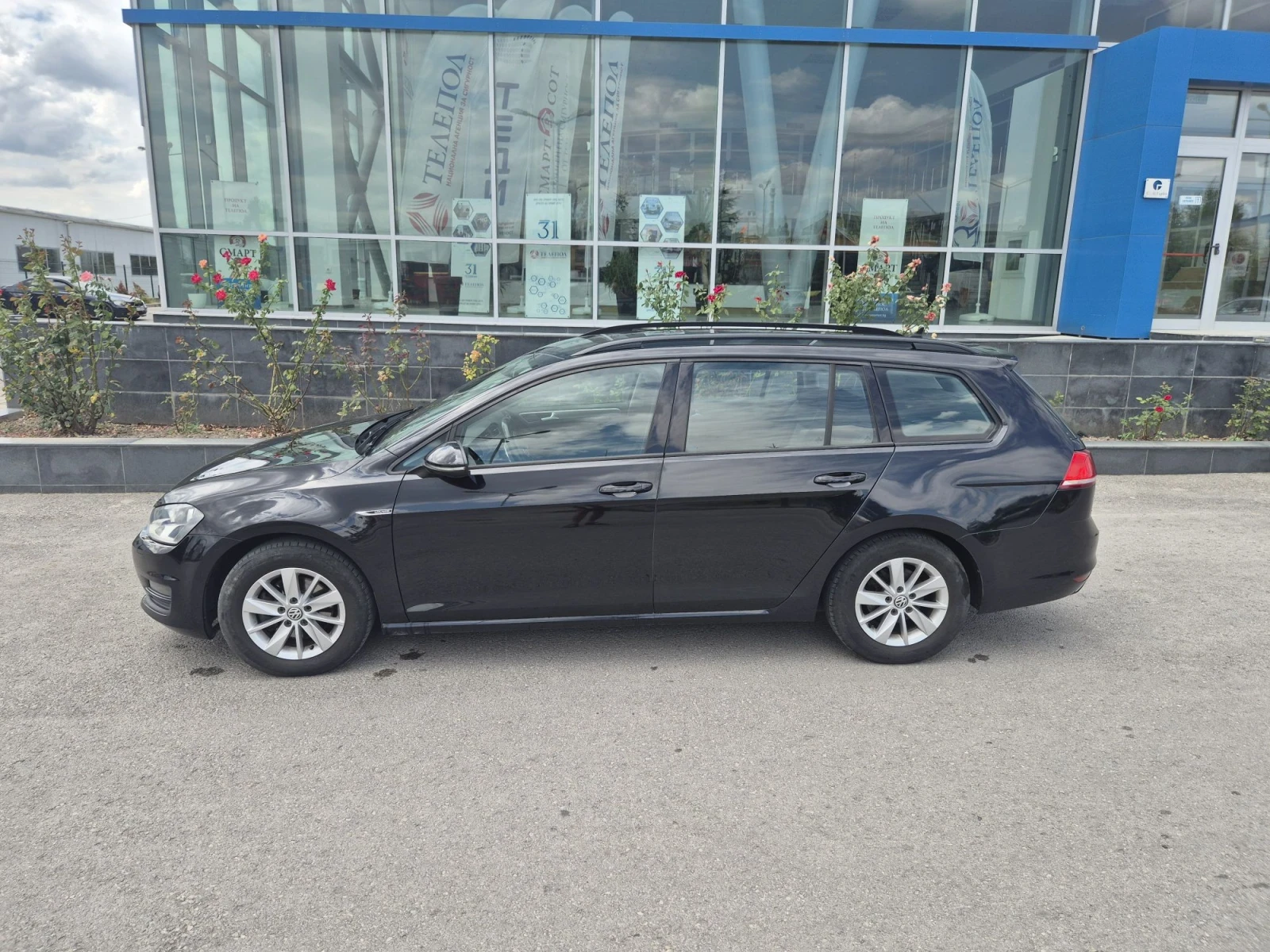 VW Golf 1.6.TDI Blumotion, снимка 3 - Автомобили и джипове - 55674091
