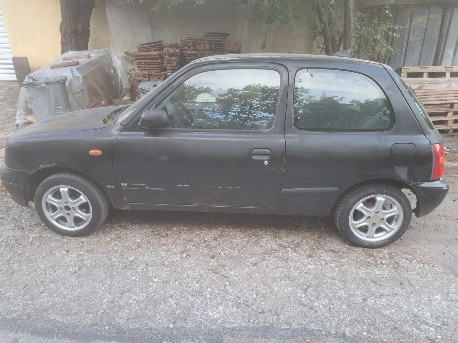Nissan Micra К11 1.0 -16 v, снимка 2 - Автомобили и джипове - 56202345