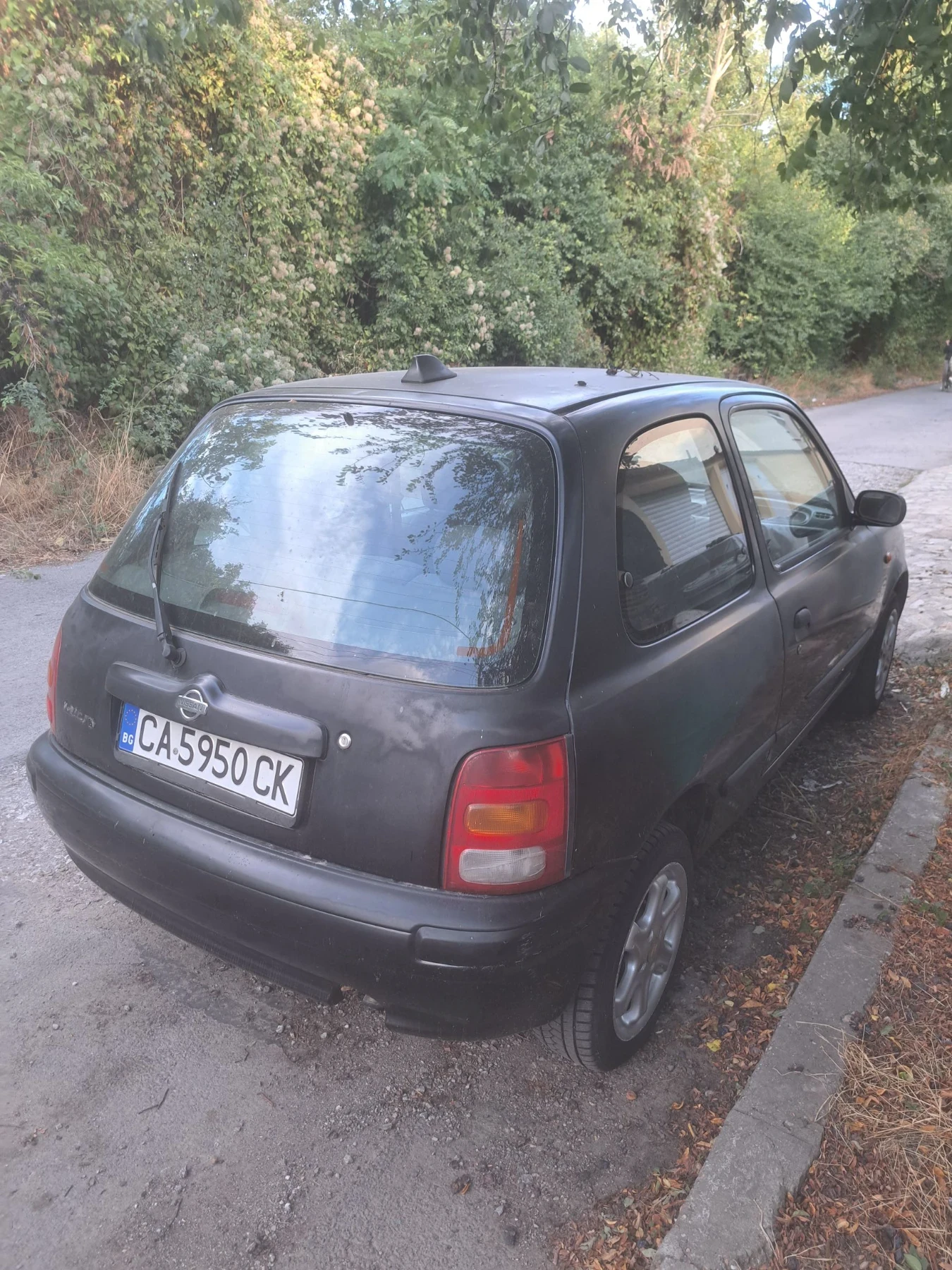 Nissan Micra К11 1.0 -16 v, снимка 4 - Автомобили и джипове - 56202345