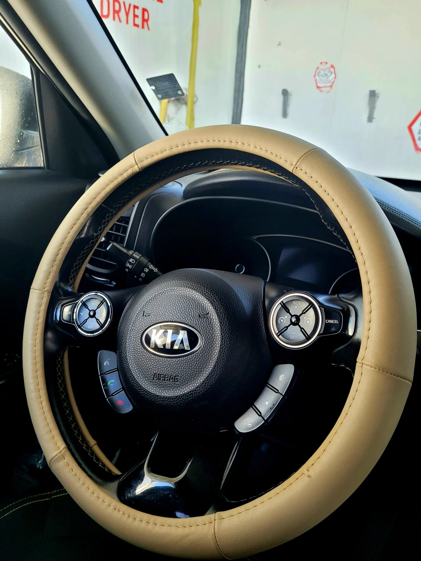 Kia Soul Хеч бек, снимка 15 - Автомобили и джипове - 56325374