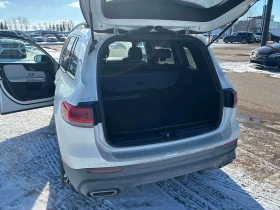 Mercedes-Benz GLB АМГ Пакет/250/CARFAX/Подгрев/Пано/Представителство, снимка 13