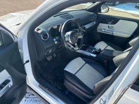 Mercedes-Benz GLB АМГ Пакет/250/CARFAX/Подгрев/Пано/Представителство, снимка 7