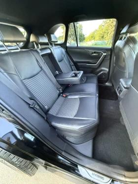 Toyota Rav4 4x4  HYBRID ГАРАНЦИЯ ТОП СЪСТОЯНИЕ, снимка 9