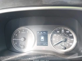 Hyundai Tucson 2l Se, снимка 7 - Автомобили и джипове - 53661686