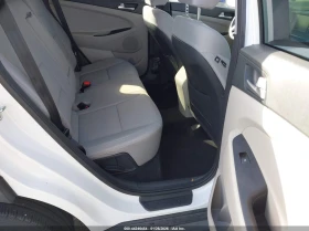 Hyundai Tucson 2l Se, снимка 8 - Автомобили и джипове - 53661686