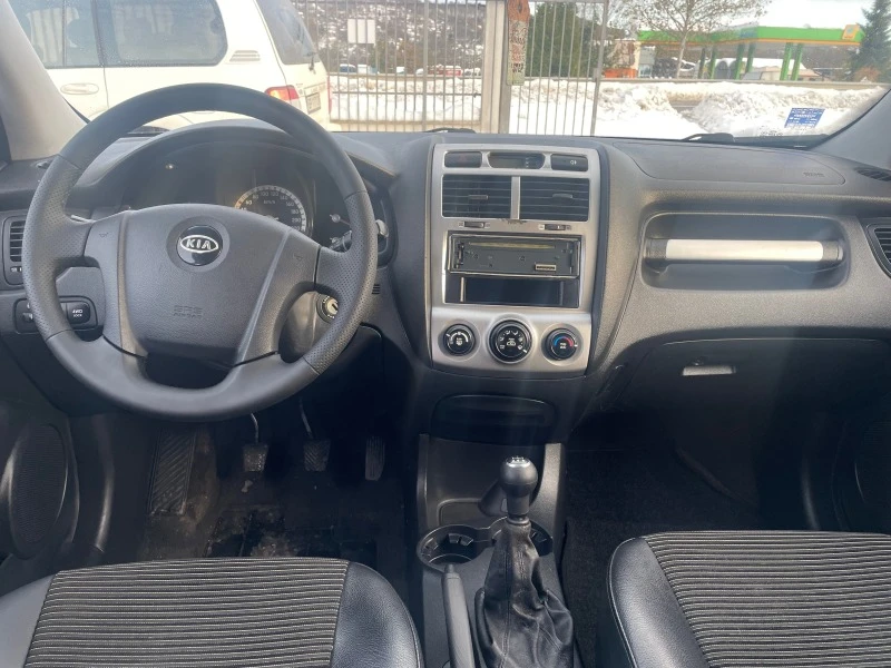 Kia Sportage 2.0 бензин Газ 4х4, снимка 12 - Автомобили и джипове - 43210189