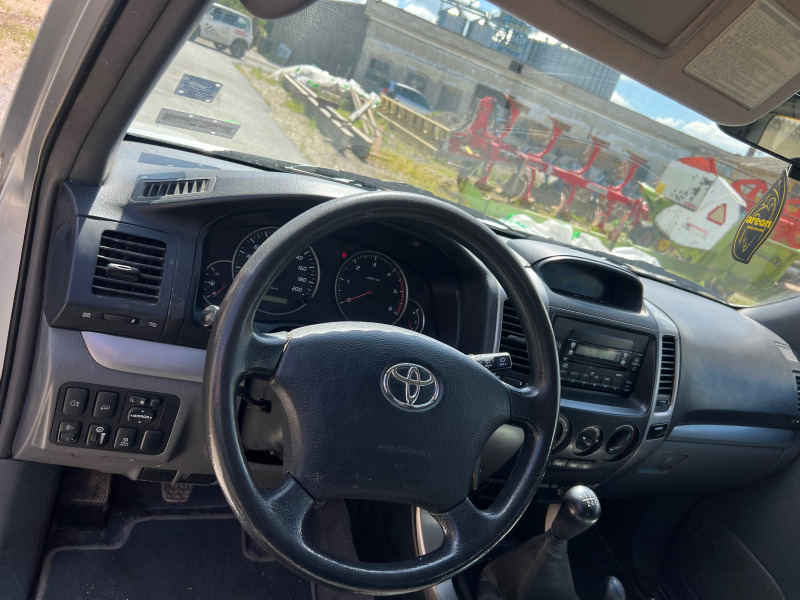 Toyota Land cruiser, снимка 7 - Автомобили и джипове - 45478670