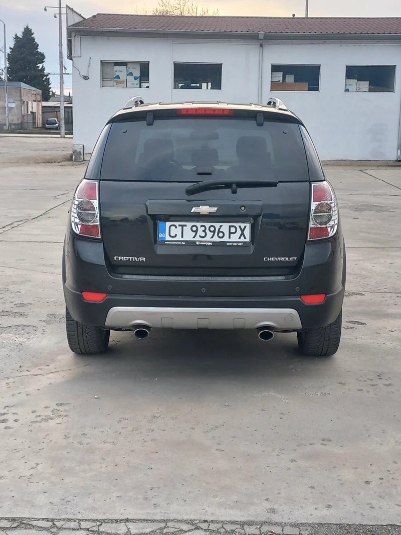 Chevrolet Captiva, снимка 5 - Автомобили и джипове - 48092890