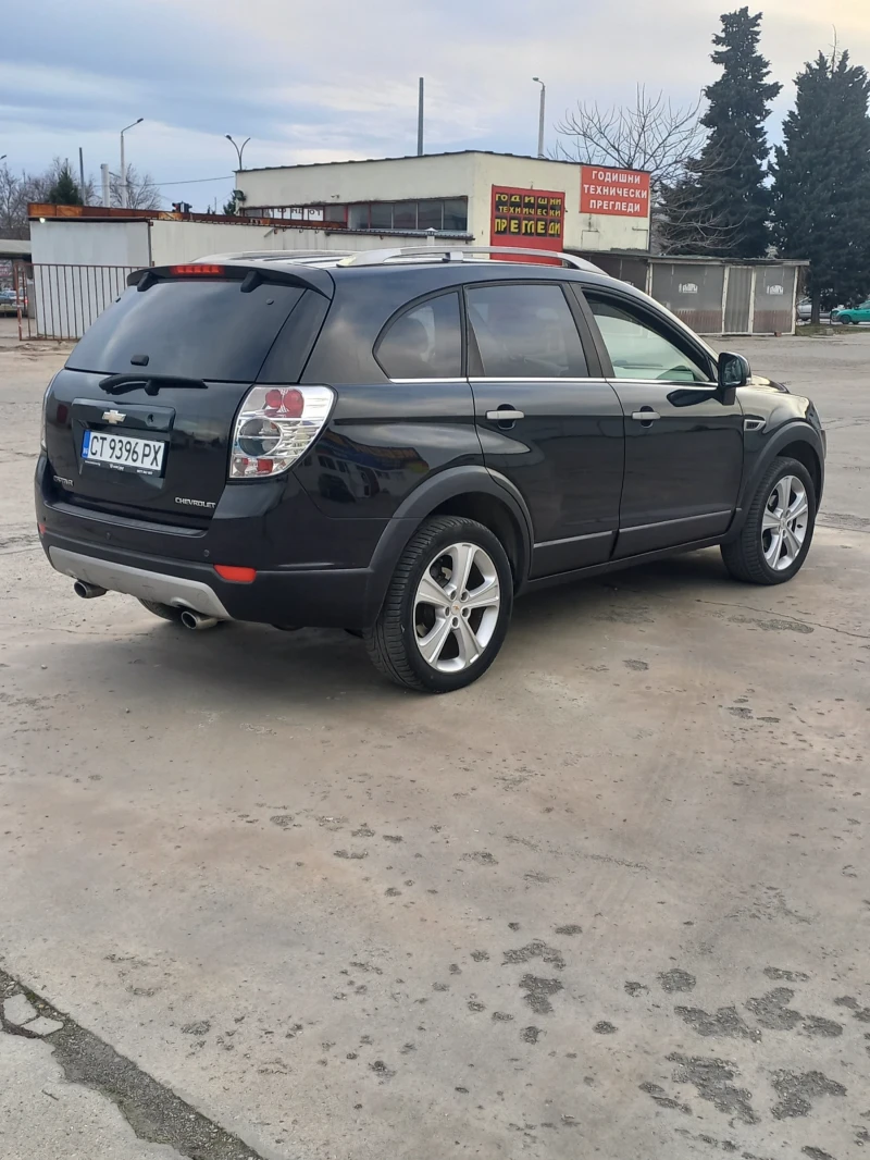 Chevrolet Captiva, снимка 4 - Автомобили и джипове - 48092890