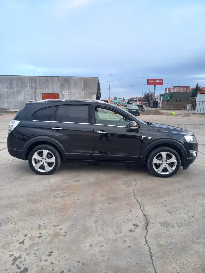 Chevrolet Captiva, снимка 3 - Автомобили и джипове - 48092890